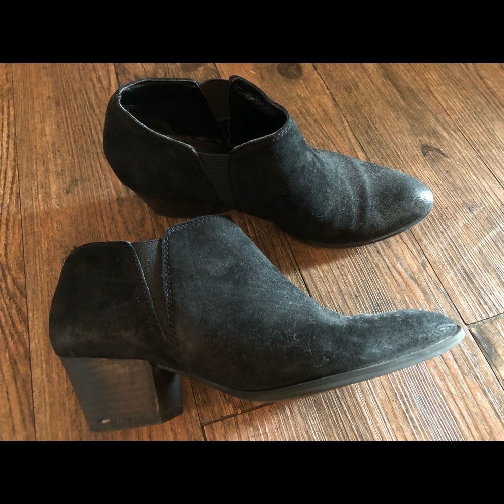 Booties - Picture 3 of 4